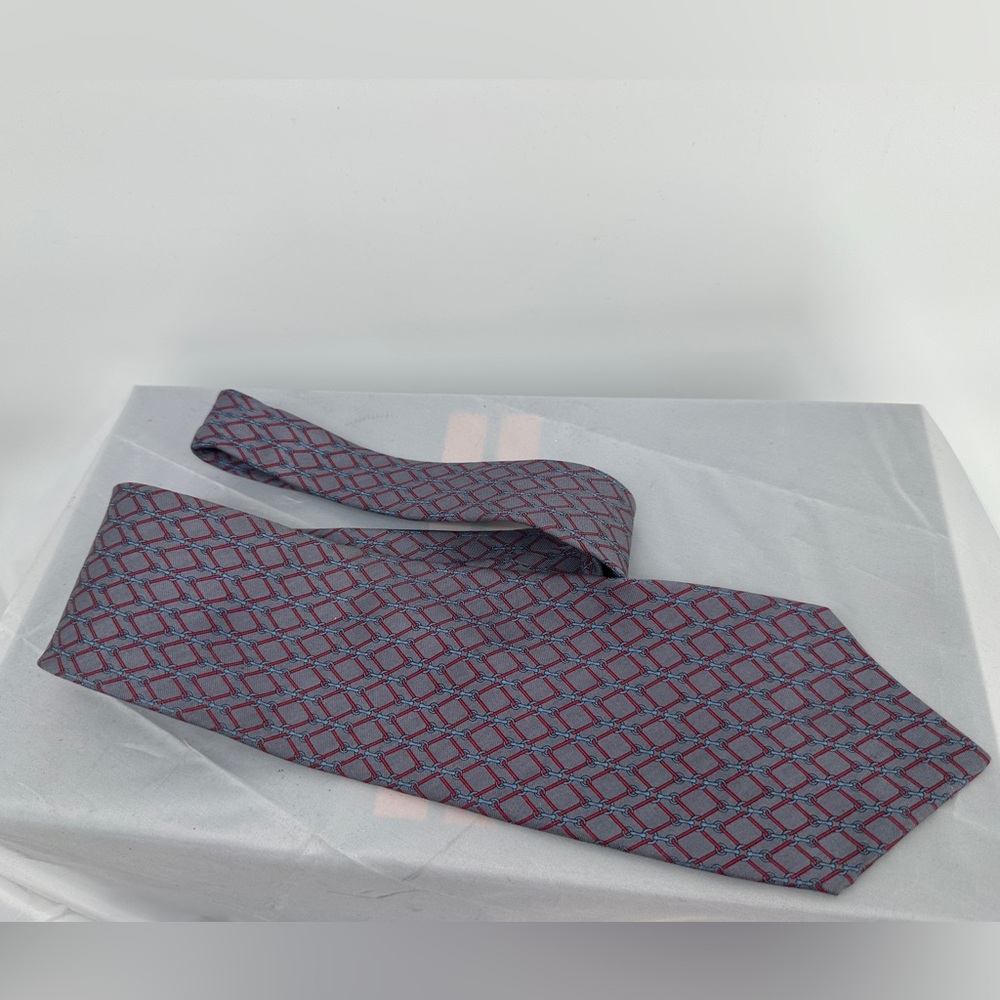 Saks fifth avenue equestrian horsebit silk tie